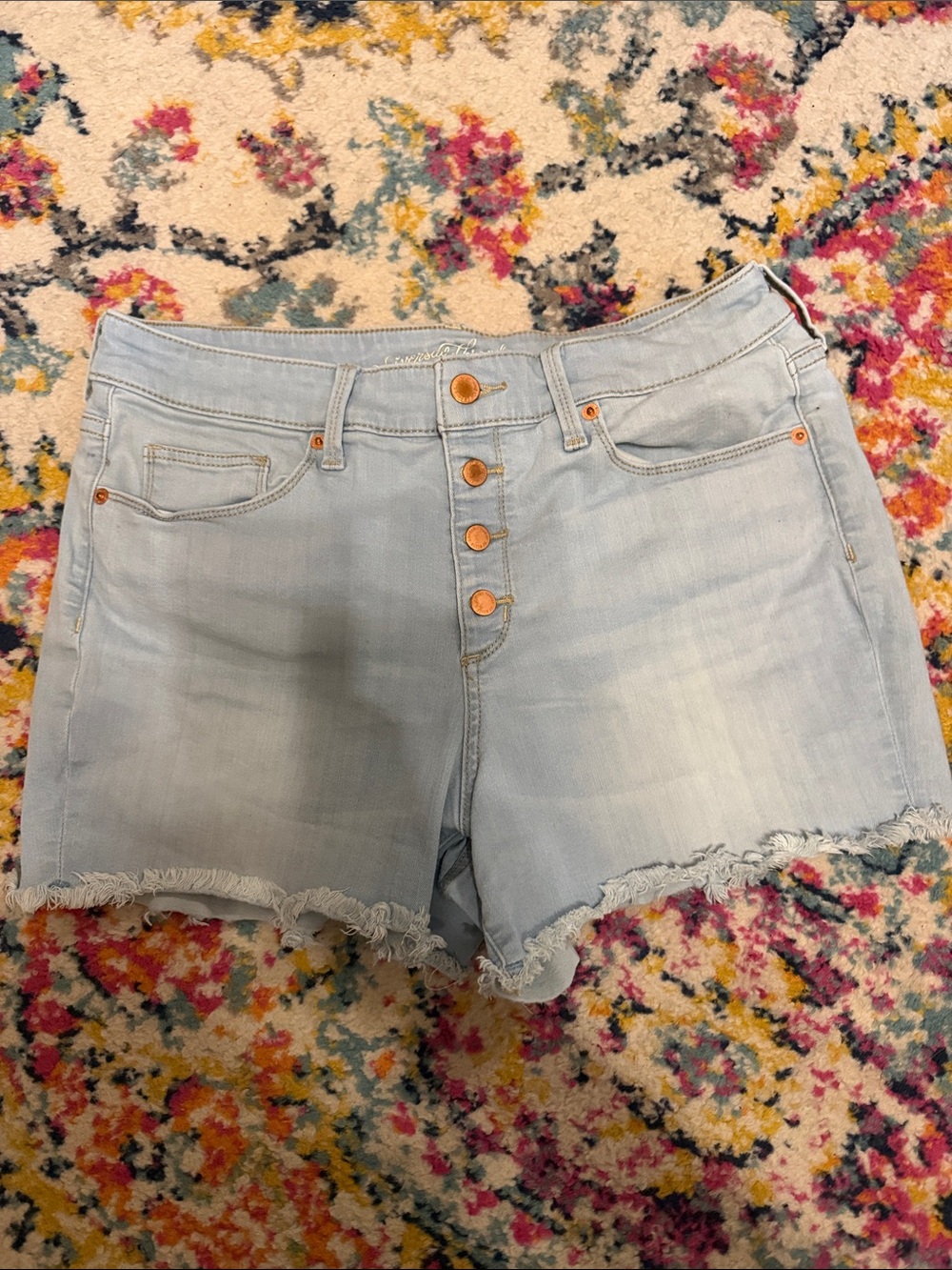 Universal Thread Light Blue Denim Button-Front Frayed Hem Shorts